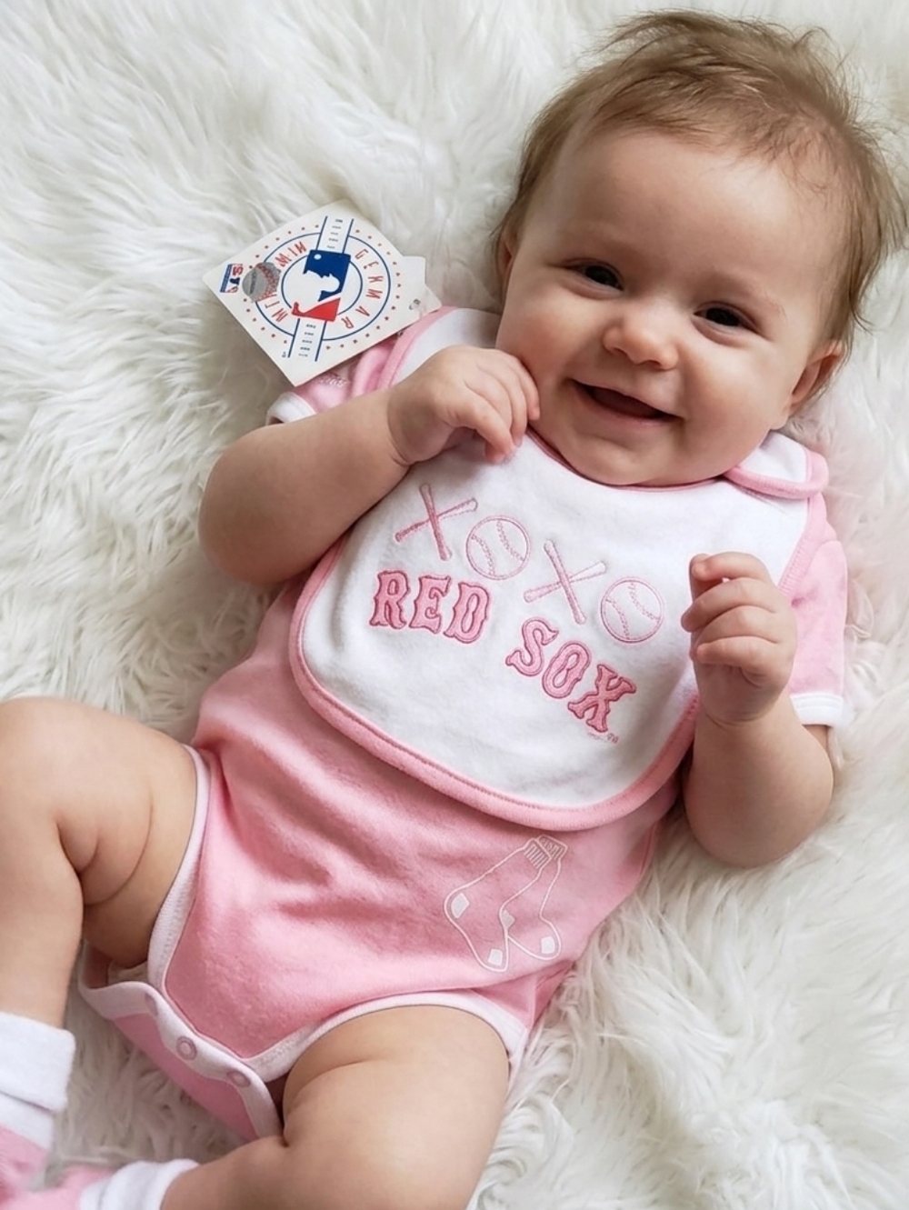 Majestic Red Sox Pink Baby Onesie Outfit With Bib & Matching Booties 6-9M NWT